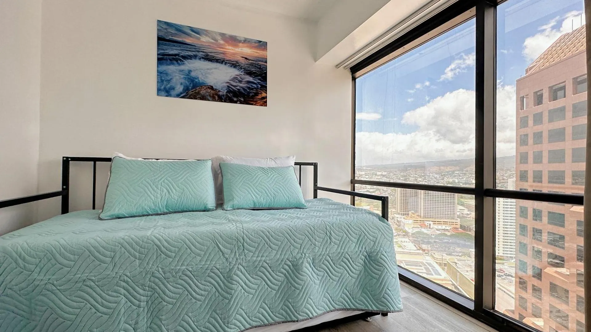 Condotel With Free Parking Wifi Central Ac Honolulu Daire