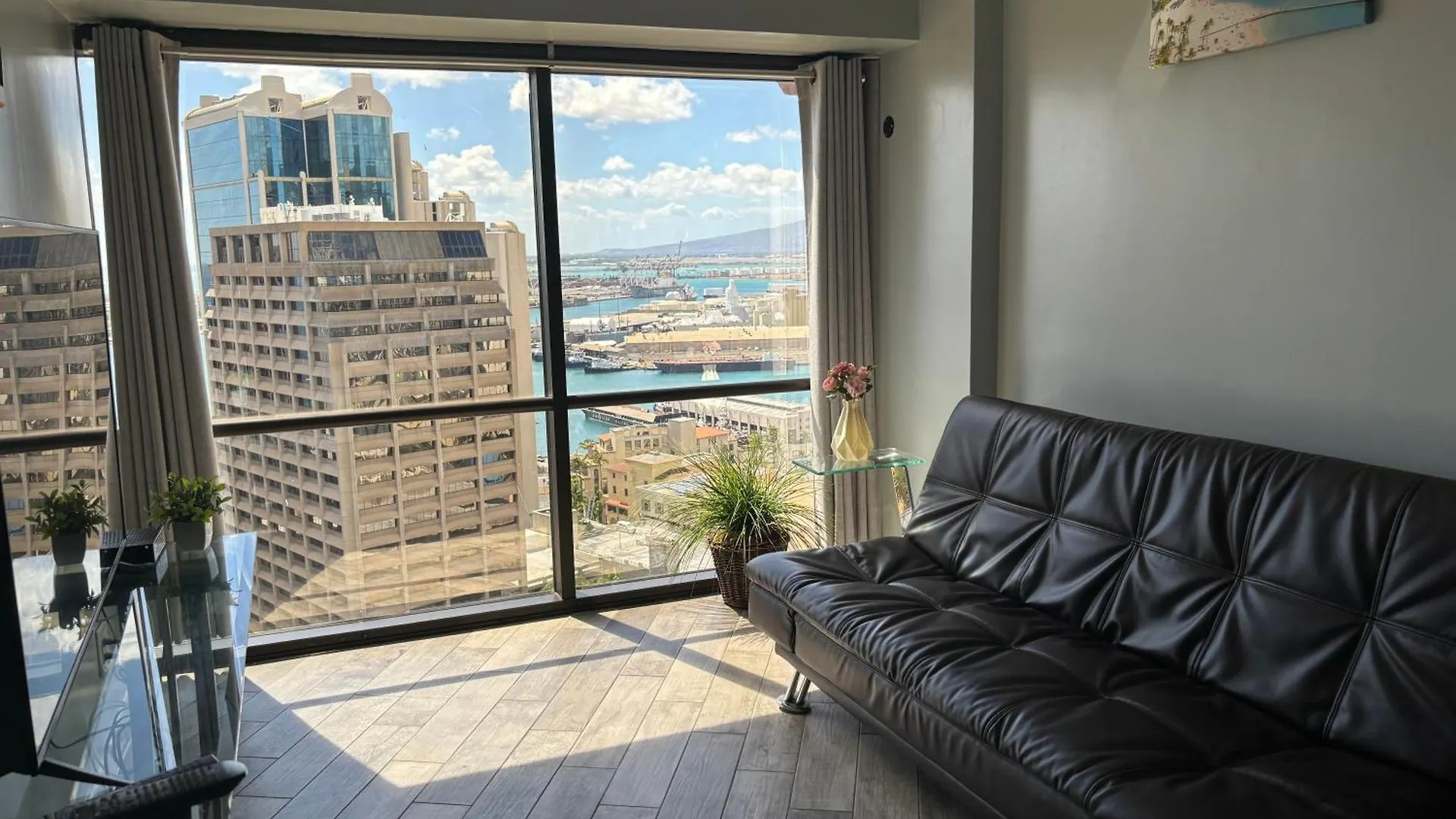 Condotel With Free Parking Wifi Central Ac Honolulu Daire