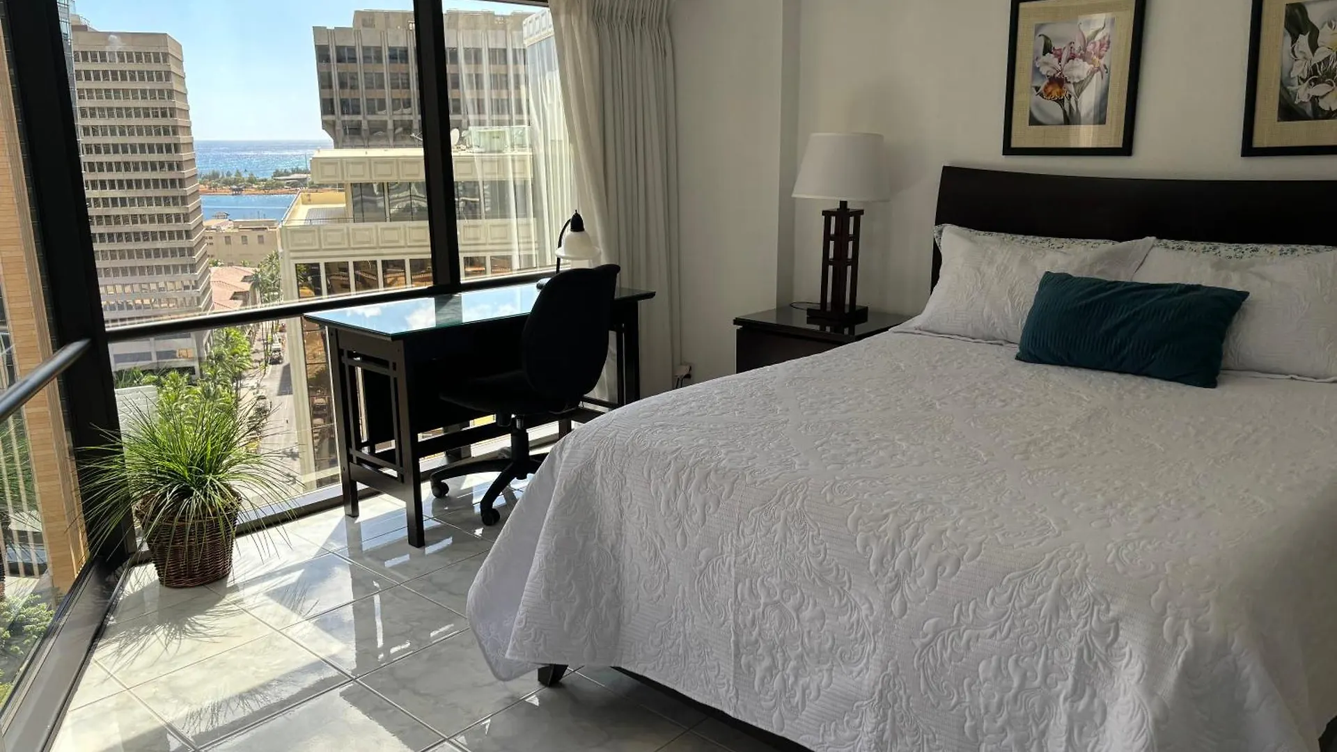 Condotel With Free Parking Wifi Central Ac Honolulu Apartment