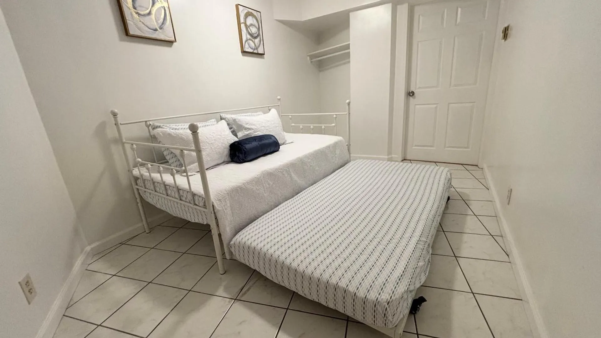 Condotel With Free Parking Wifi Central Ac Honolulu